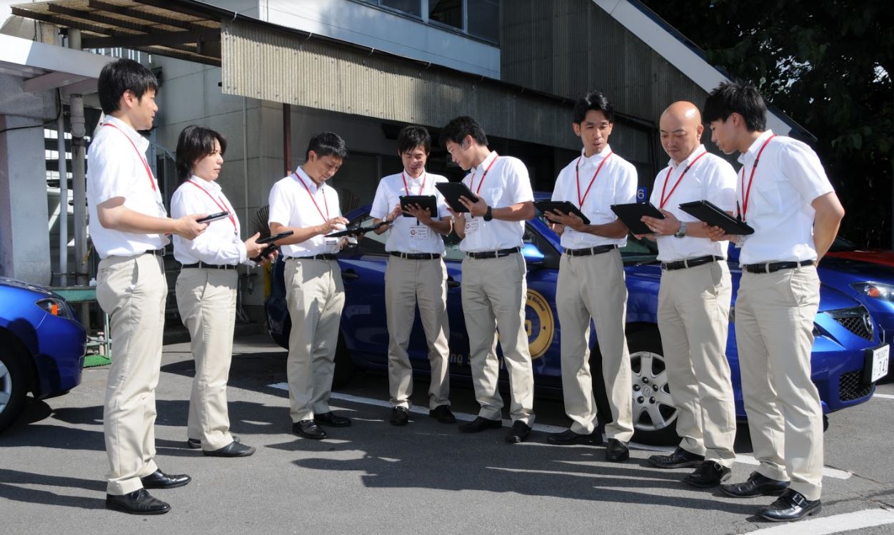 自動車学校の教習指導員（ID：2143）の求人画像２