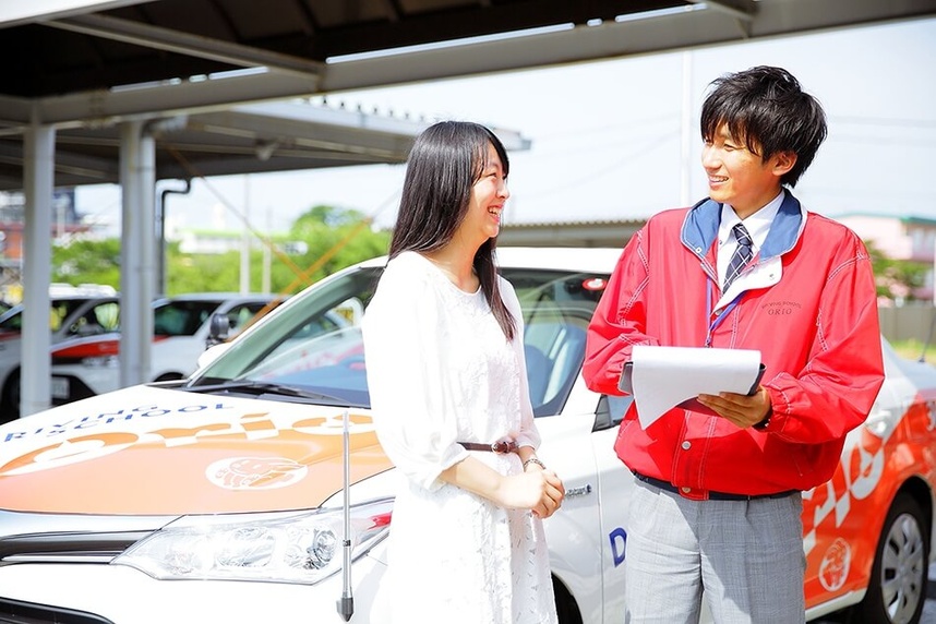 自動車教習所の教習指導員※新卒（ID：2281）の求人画像２