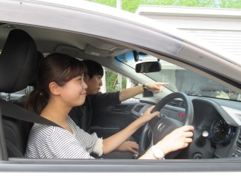 自動車教習所の教習指導員※有資格者（ID：2352）の求人画像３